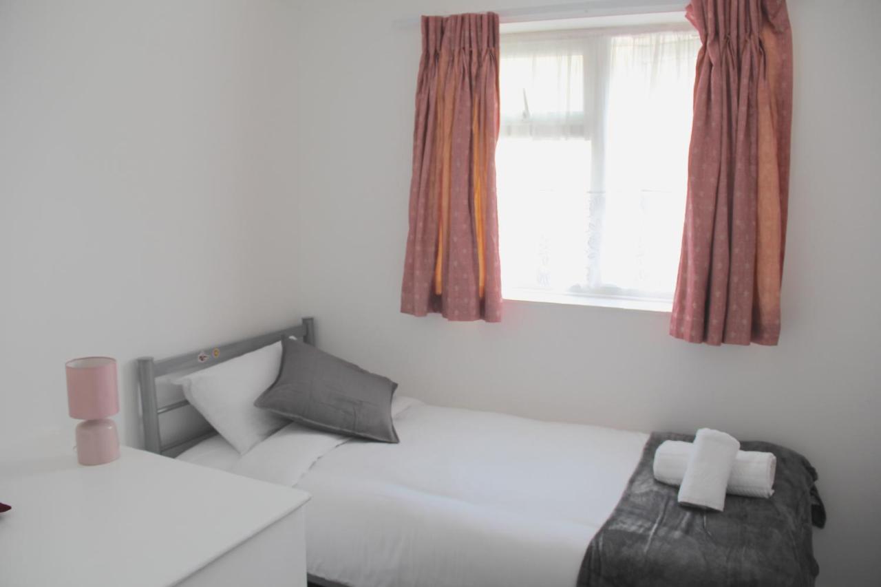 Villa Coolfin House-Close To Excel, Contractors, Relocators, Paid Parking London Exterior foto